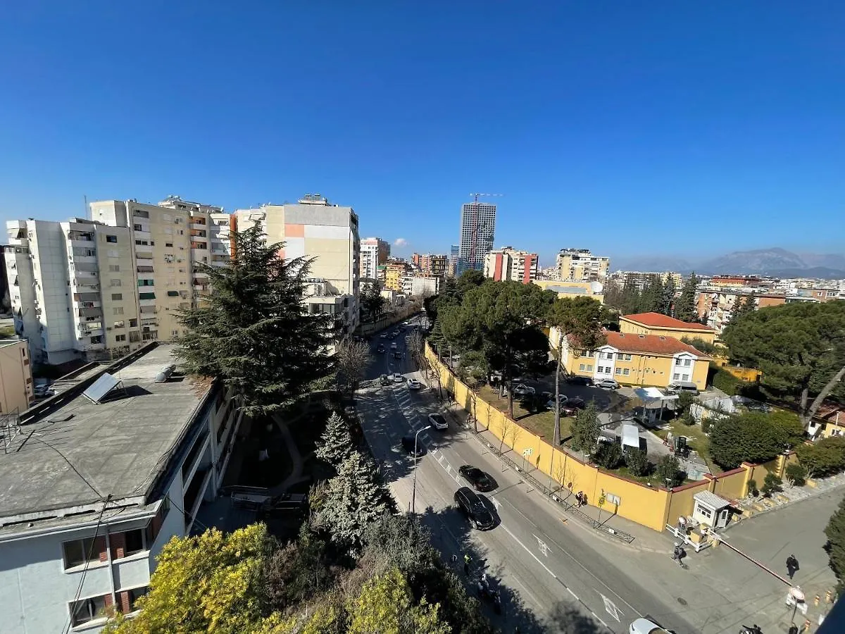 Queens Luxury Apartments تيرانا ألبانيا