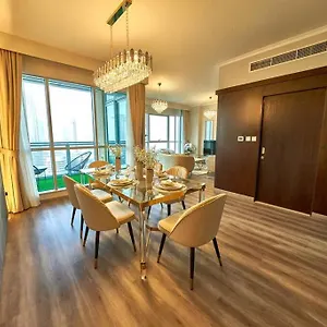 Magnificent Luxury 3br With Amazing Burj & Fountain View , دبي الإمارات العربية المتحدة